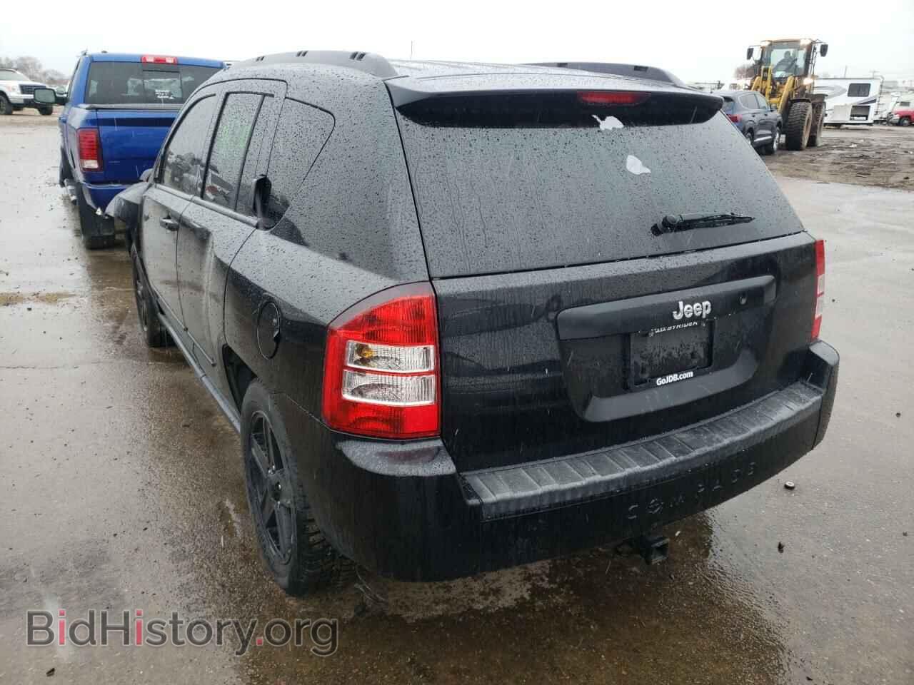 2010 JEEP COMPASS - VIN: 1J4NT1FA4AD634872 - Photo 3