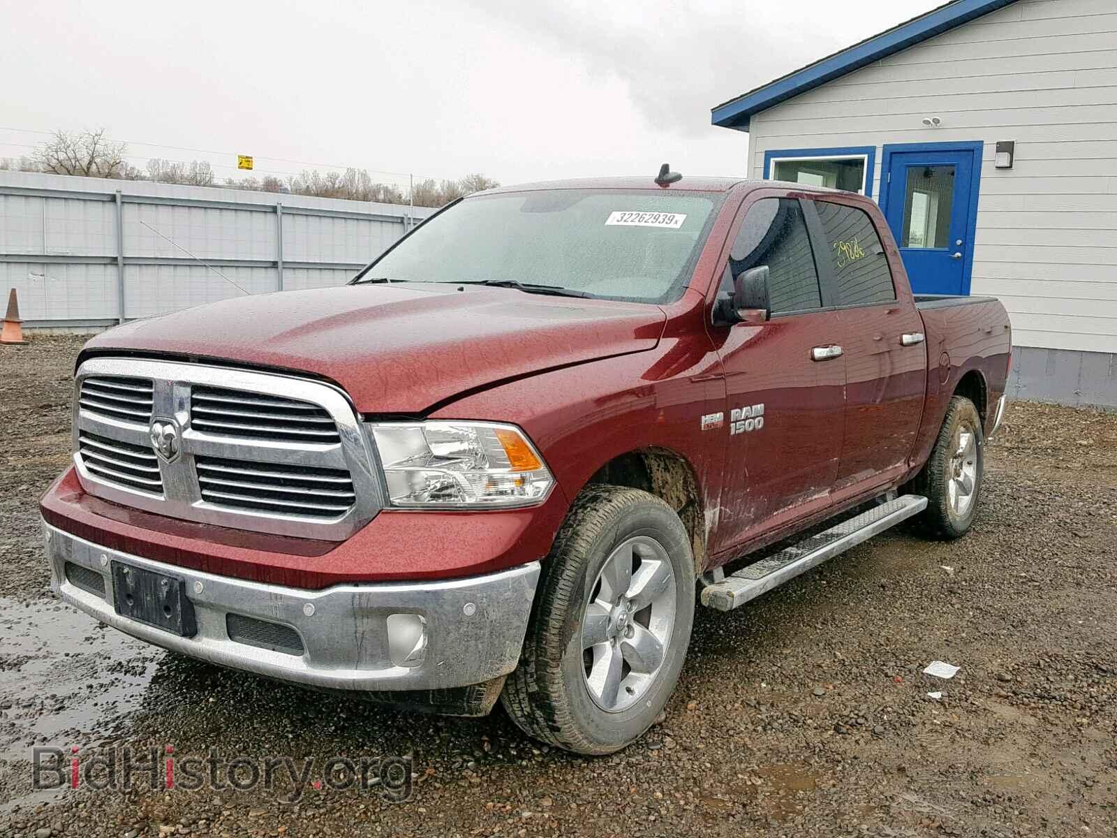 2017 RAM 1500 SLT - VIN: 3C6RR7LT9HG665246 - Фото 2