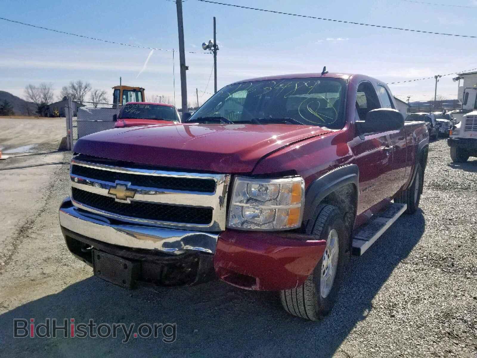 2007 CHEVROLET SILVERADO - VIN: 2GCEK19J871660061 - Фото 2