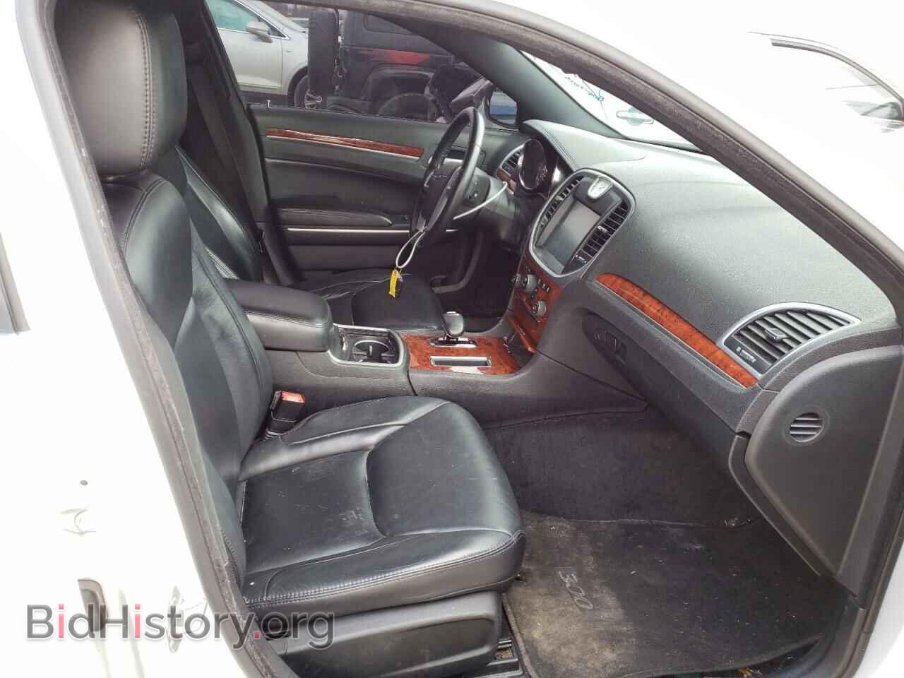 2014 CHRYSLER 300 - VIN: 2C3CCAAG6EH128143 - Фото 5