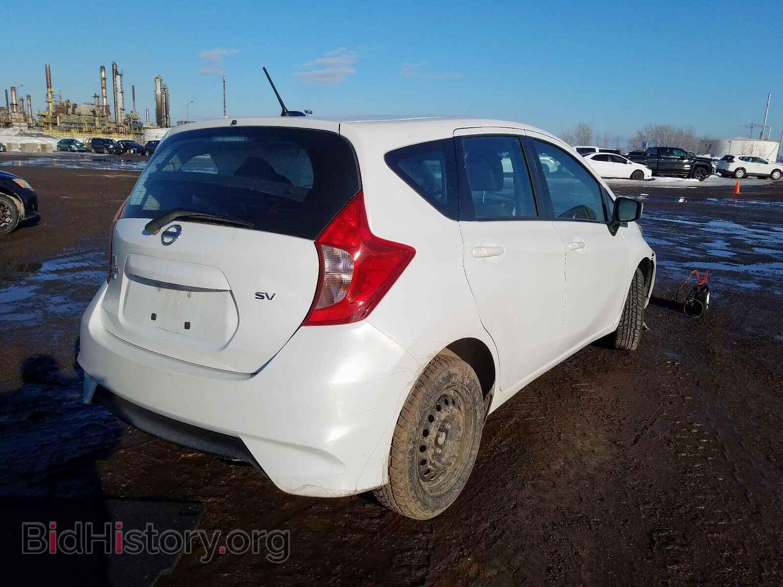 2018 NISSAN VERSA - VIN: 3N1CE2CPXJL360211 - Фото 4