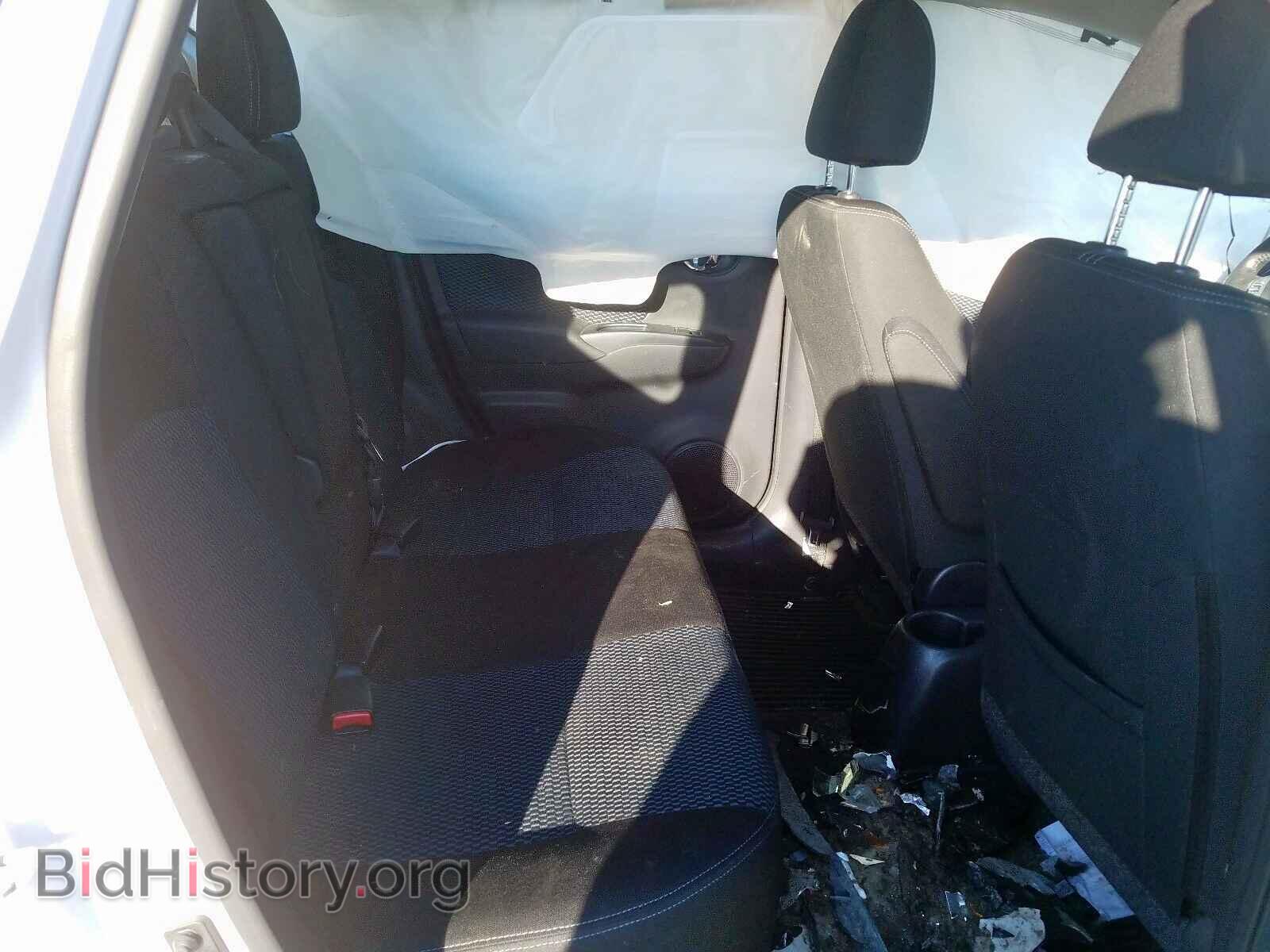 2018 NISSAN VERSA - VIN: 3N1CE2CPXJL360211 - Фото 6