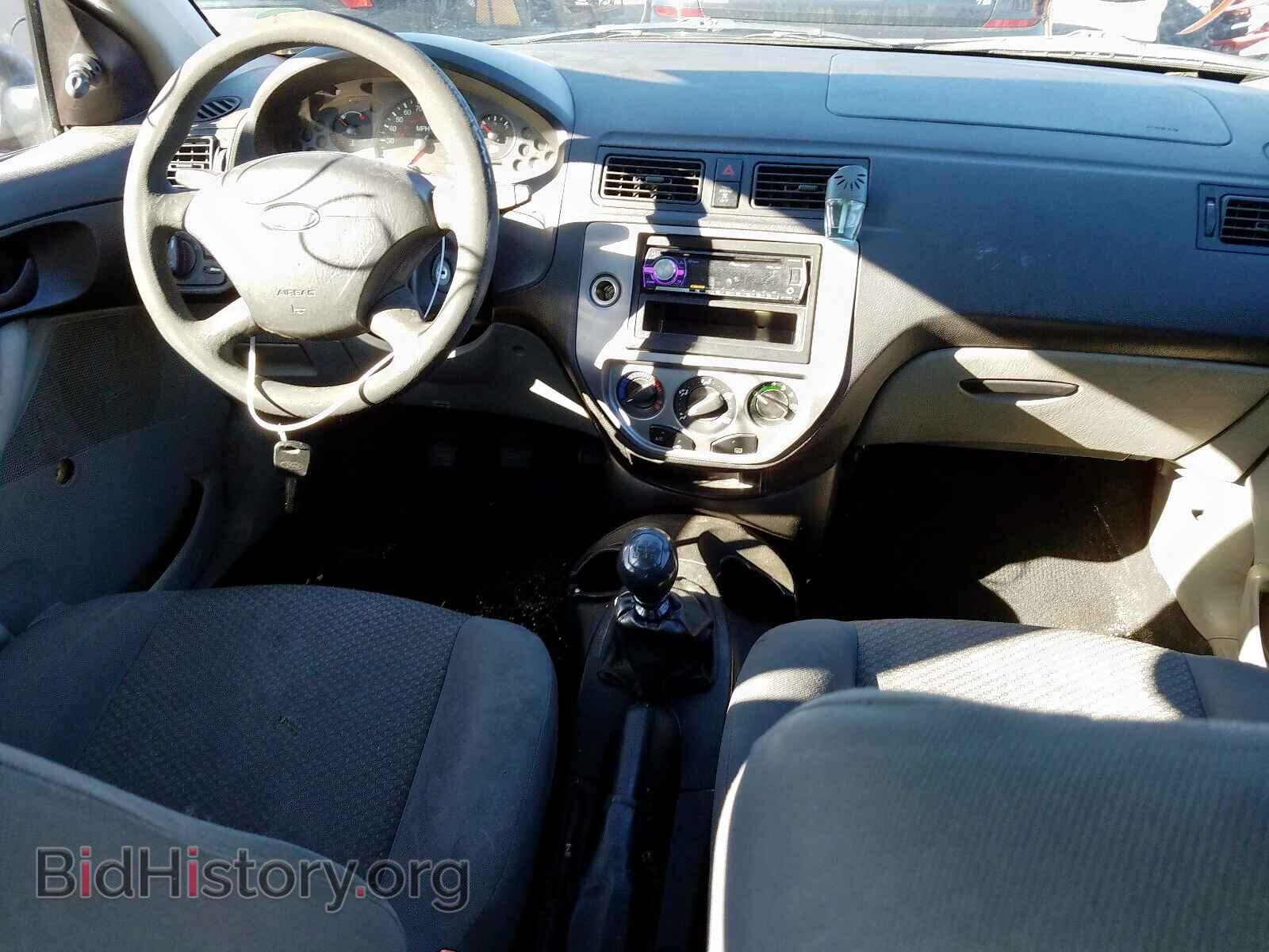 2005 FORD FOCUS - VIN: 3FAFP37N75R128516 - Фото 9