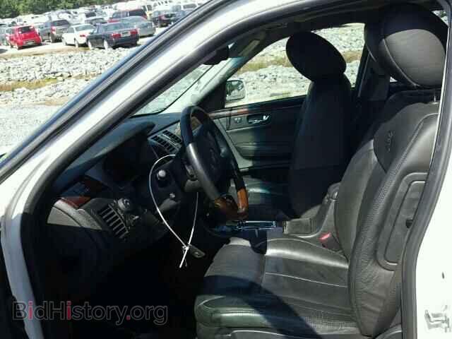 2011 CADILLAC DTS - VIN: 1G6KH5E62BU132994 - Фото 5