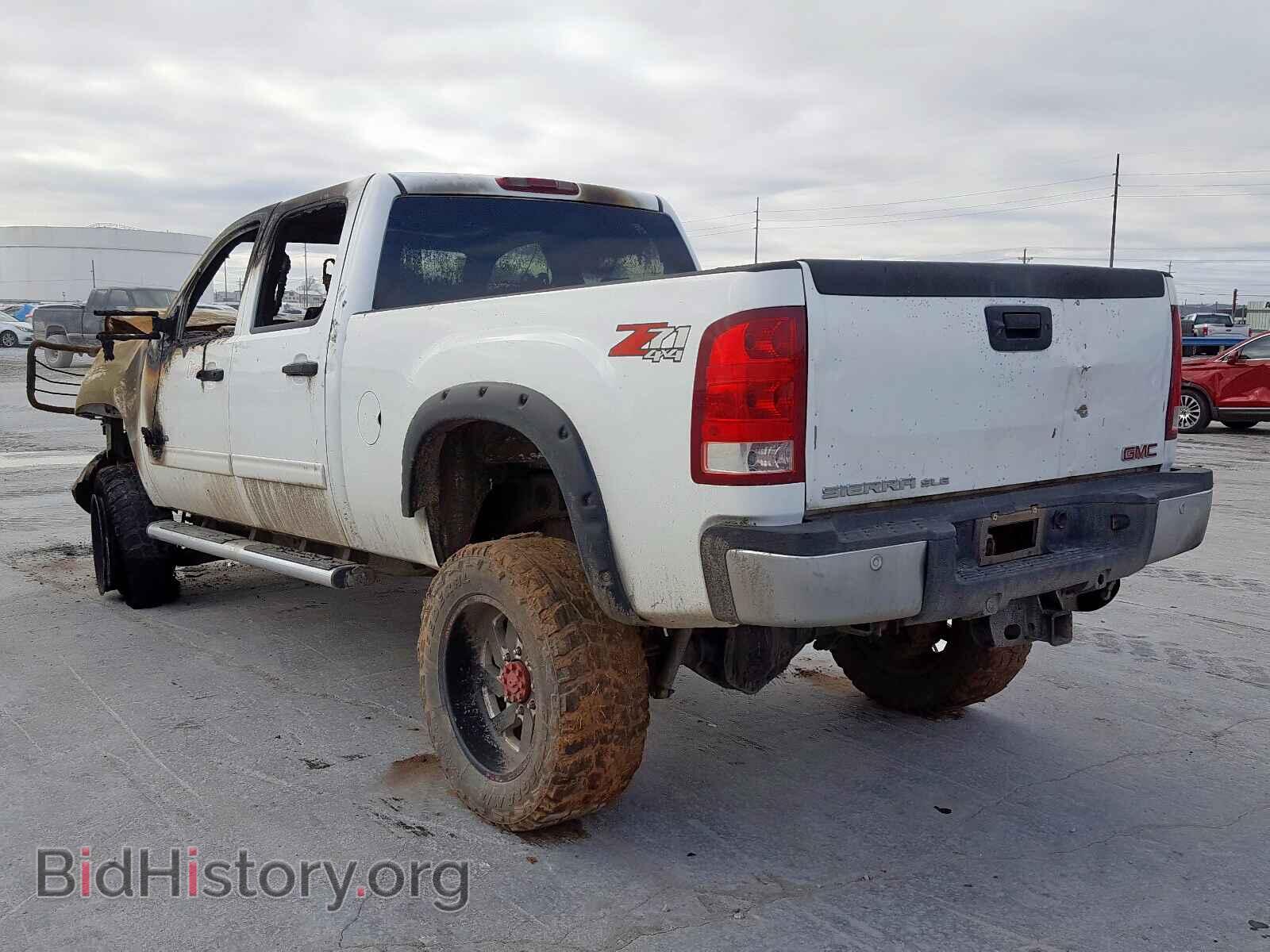 2011 GMC SIERRA - VIN: 1GT120C85BF128539 - Фото 3