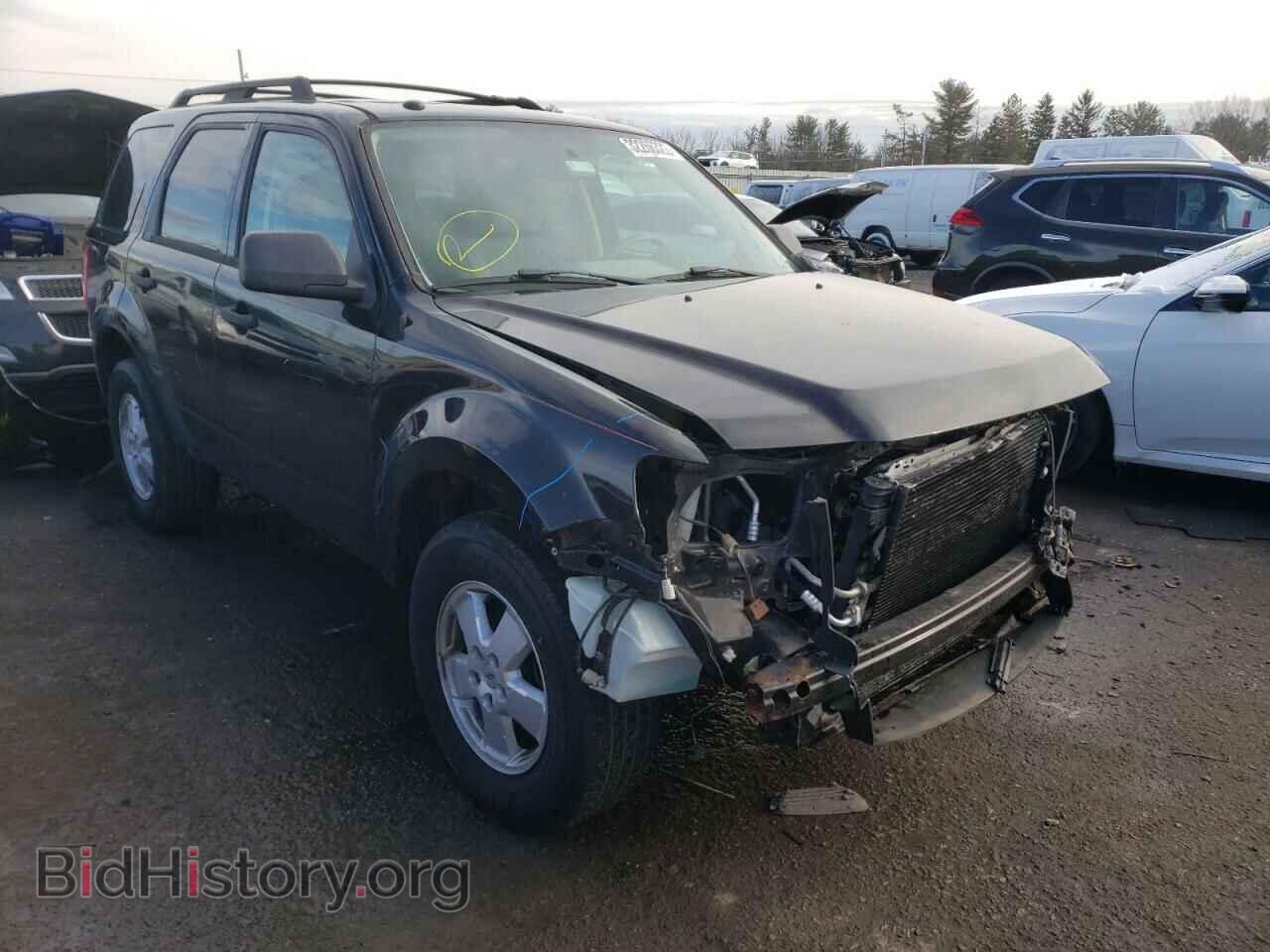 Фотография 1FMCU0DG6BKC27477 - FORD ESCAPE 2011