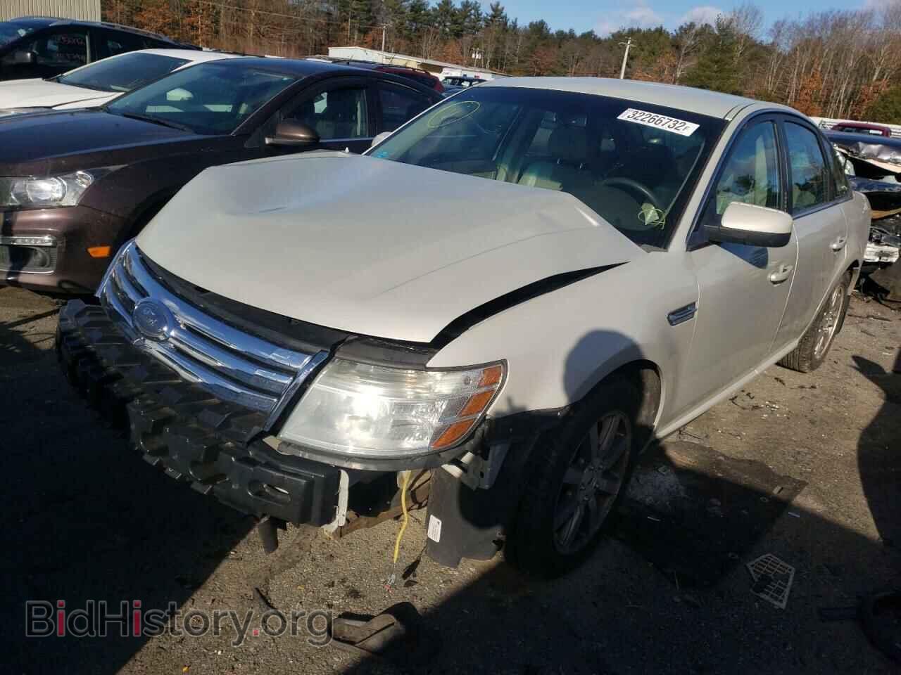 2008 FORD TAURUS - VIN: 1FAHP24W08G104439 - Фото 2