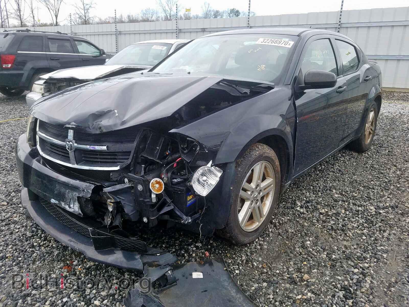 2010 DODGE AVENGER - VIN: 1B3CC5FB5AN224719 - Photo 2