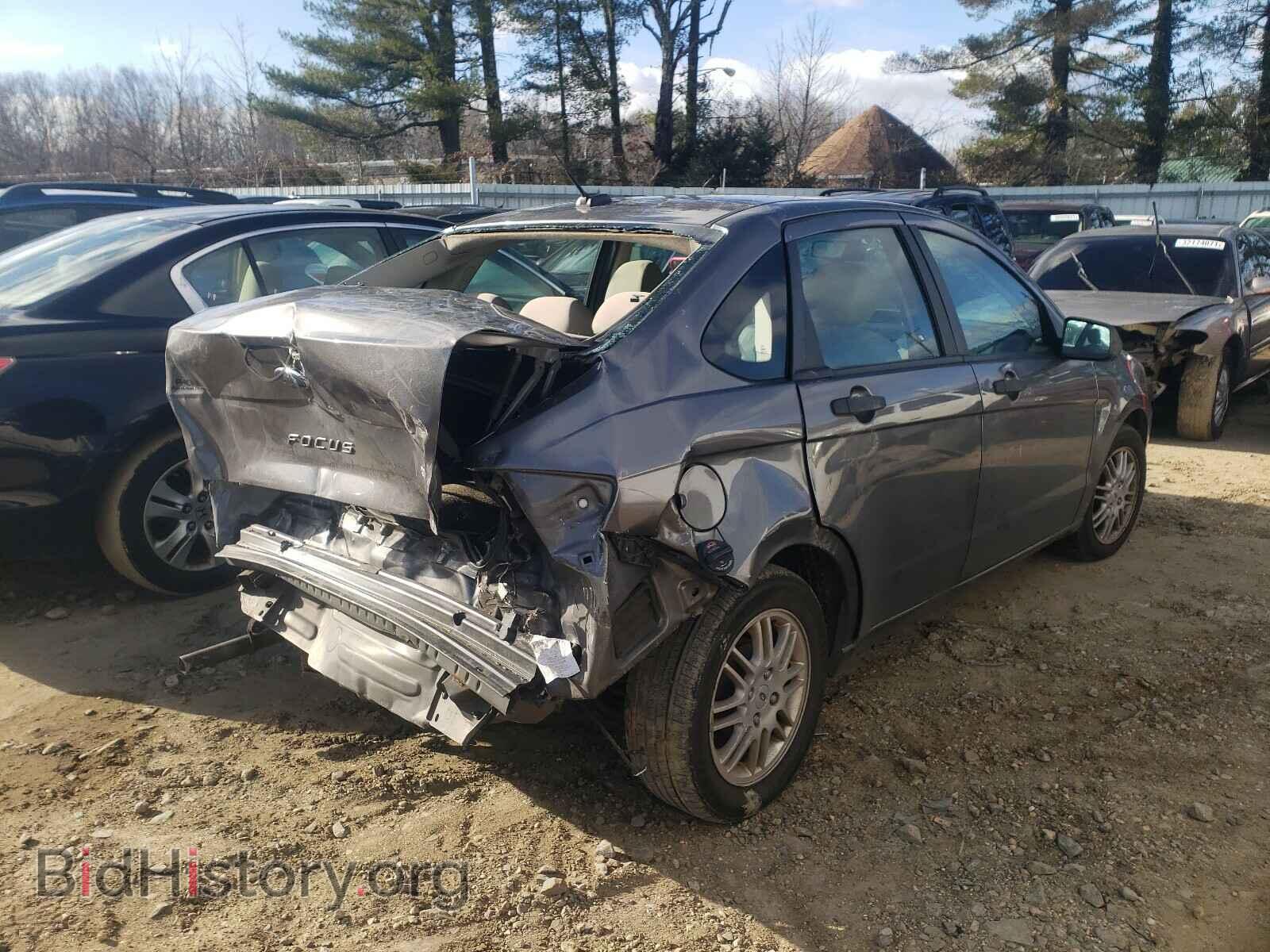 2011 FORD FOCUS - VIN: 1FAHP3FN0BW128621 - Photo 4