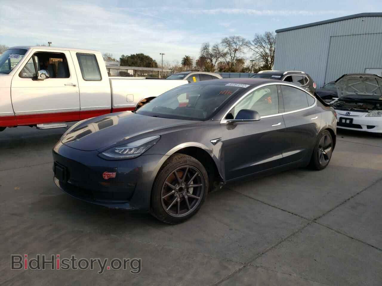 2018 TESLA MODEL 3 - VIN: 5YJ3E1EA6JF016468 - Photo 2
