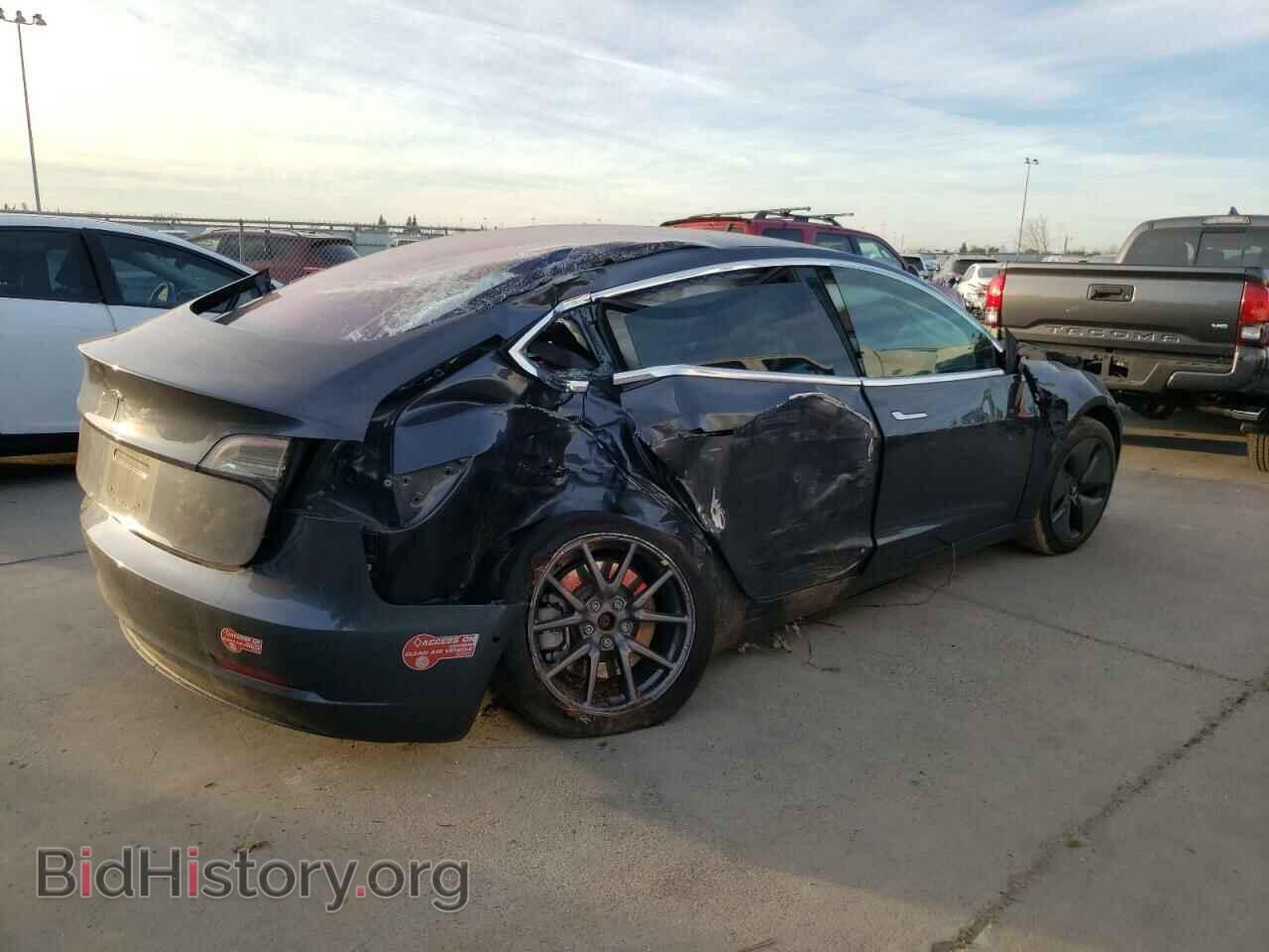 2018 TESLA MODEL 3 - VIN: 5YJ3E1EA6JF016468 - Photo 4