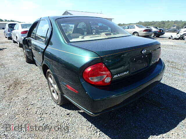 2000 NISSAN MAXIMA - VIN: JN1CA31A1YT209148 - Photo 3