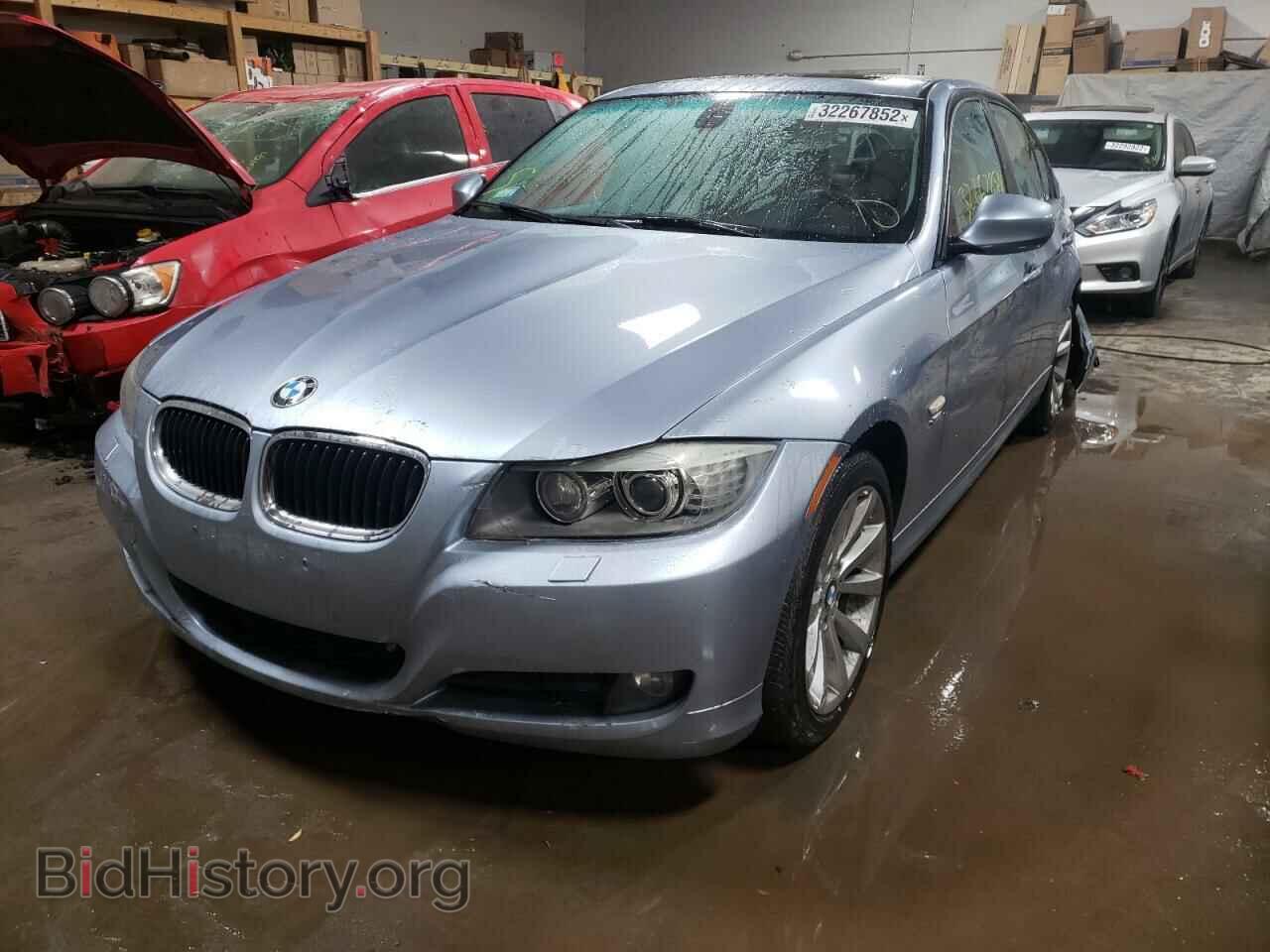 2011 BMW 3 SERIES - VIN: WBAPK7C56BF087229 - Фото 2
