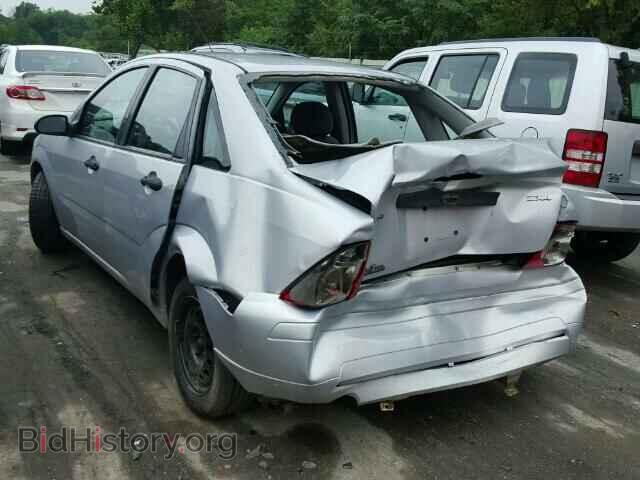 2005 FORD FOCUS - VIN: 1FAFP34N95W254703 - Фото 3