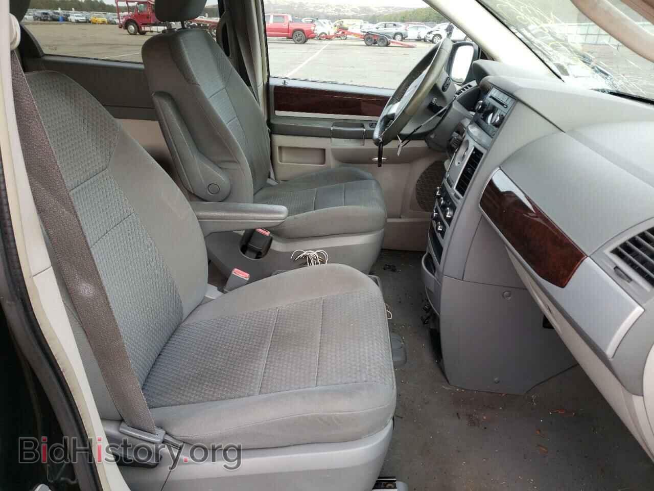 2010 CHRYSLER MINIVAN - VIN: 2A4RR5D10AR228157 - Фото 5