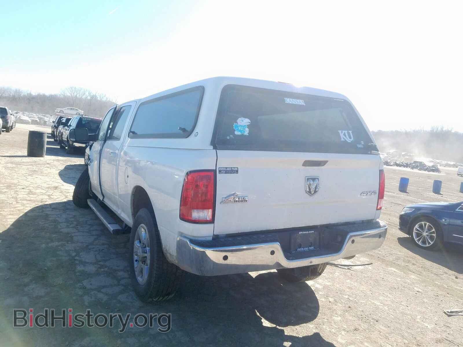 2015 RAM 2500 - VIN: 3C6TR5DT5FG646392 - Фото 3