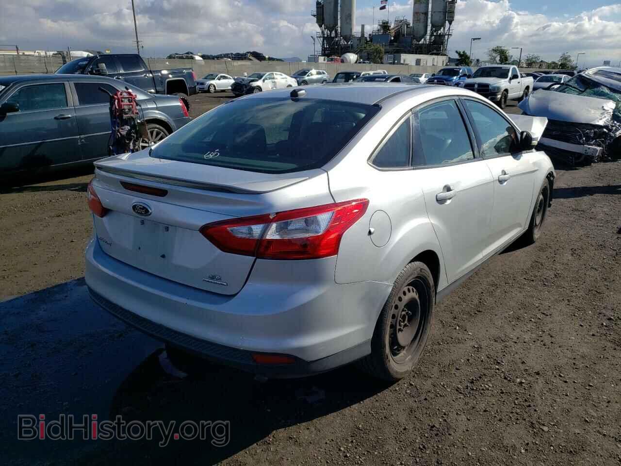 2013 FORD FOCUS - VIN: 1FADP3F24DL227113 - Photo 4