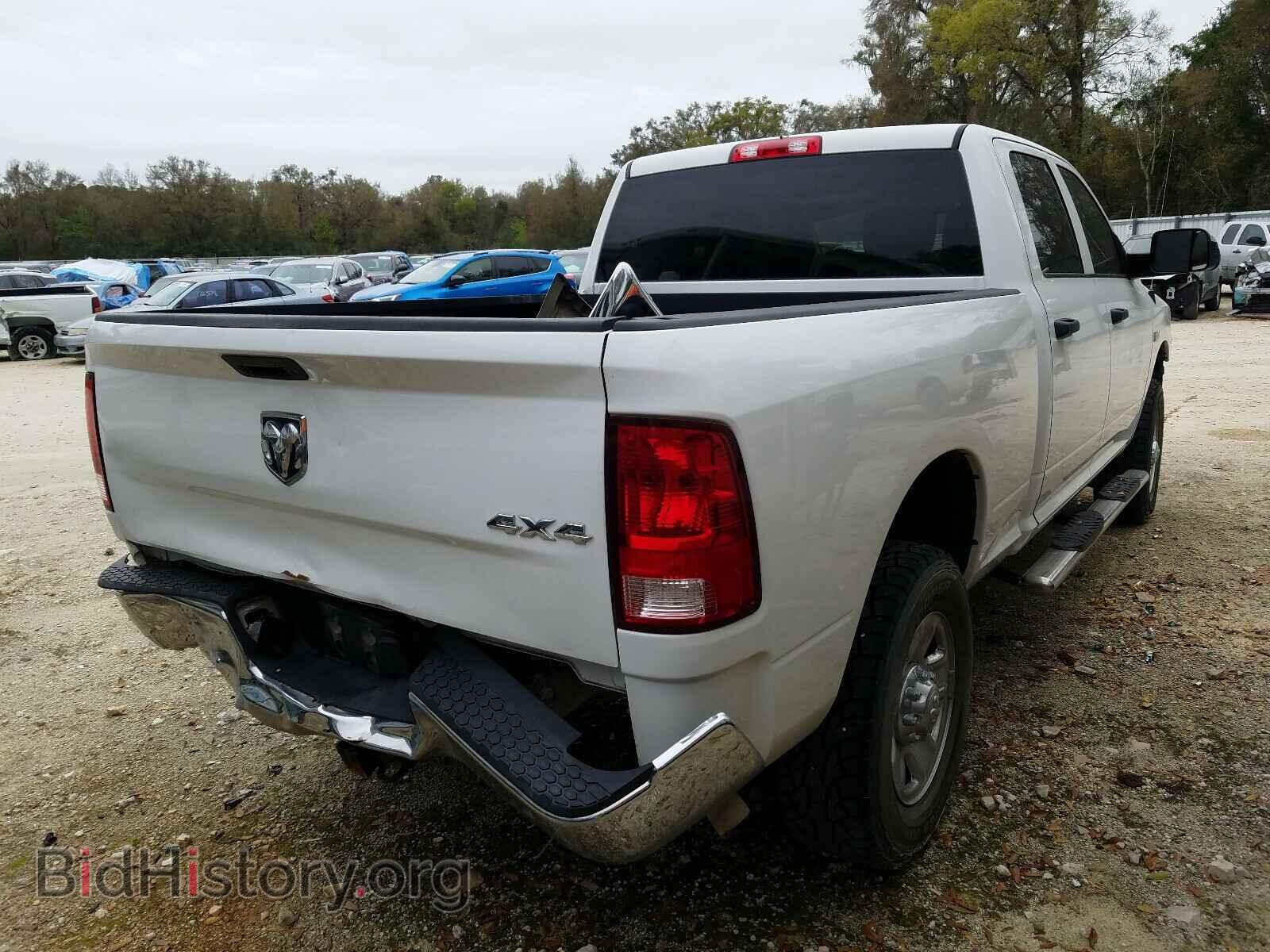 2018 RAM 2500 - VIN: 3C6TR5CT3JG134267 - Photo 4