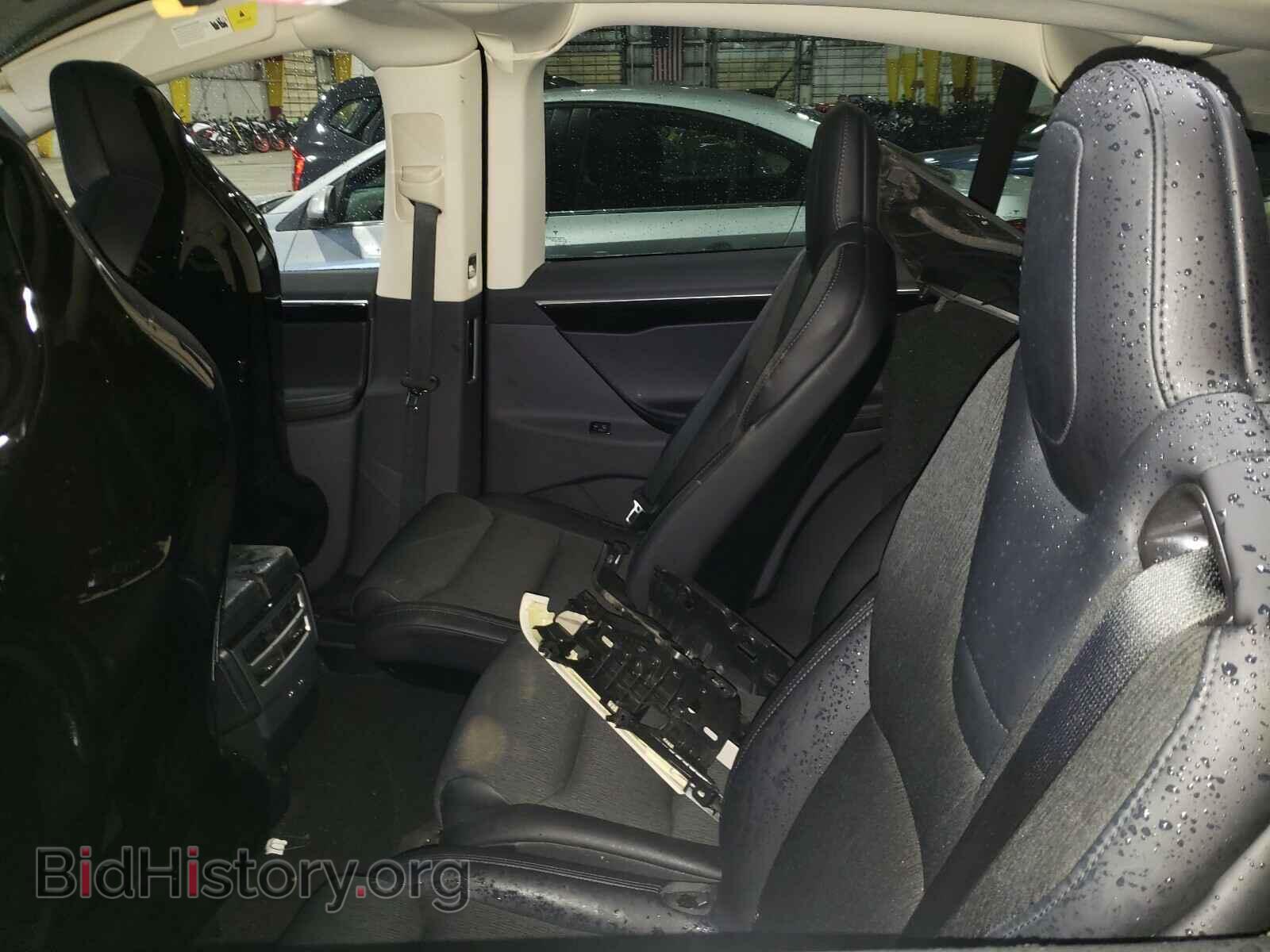 2016 TESLA MODEL X - VIN: 5YJXCAE2XGF015610 - Фото 6