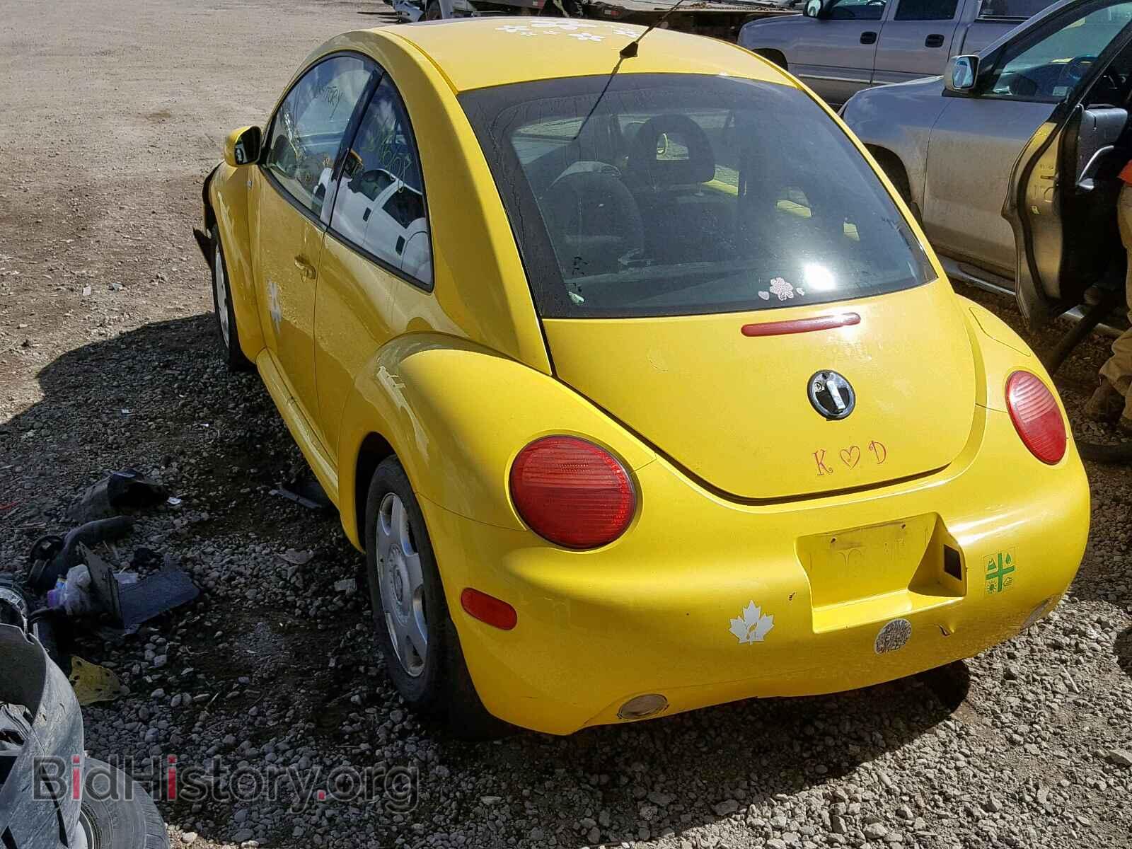 2002 VOLKSWAGEN BEETLE - VIN: 3VWCB21C12M428216 - Фото 3