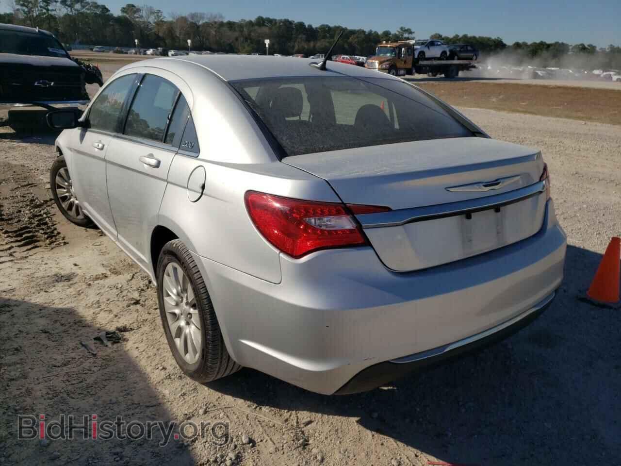 2012 CHRYSLER 200 - VIN: 1C3CCBAB5CN240995 - Фото 3