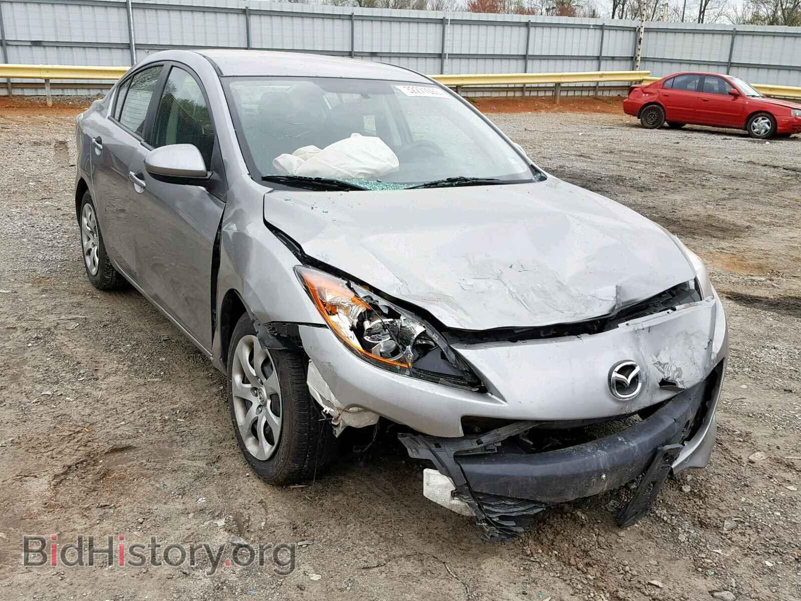 Фотография JM1BL1U72D1705668 - MAZDA 3 2013