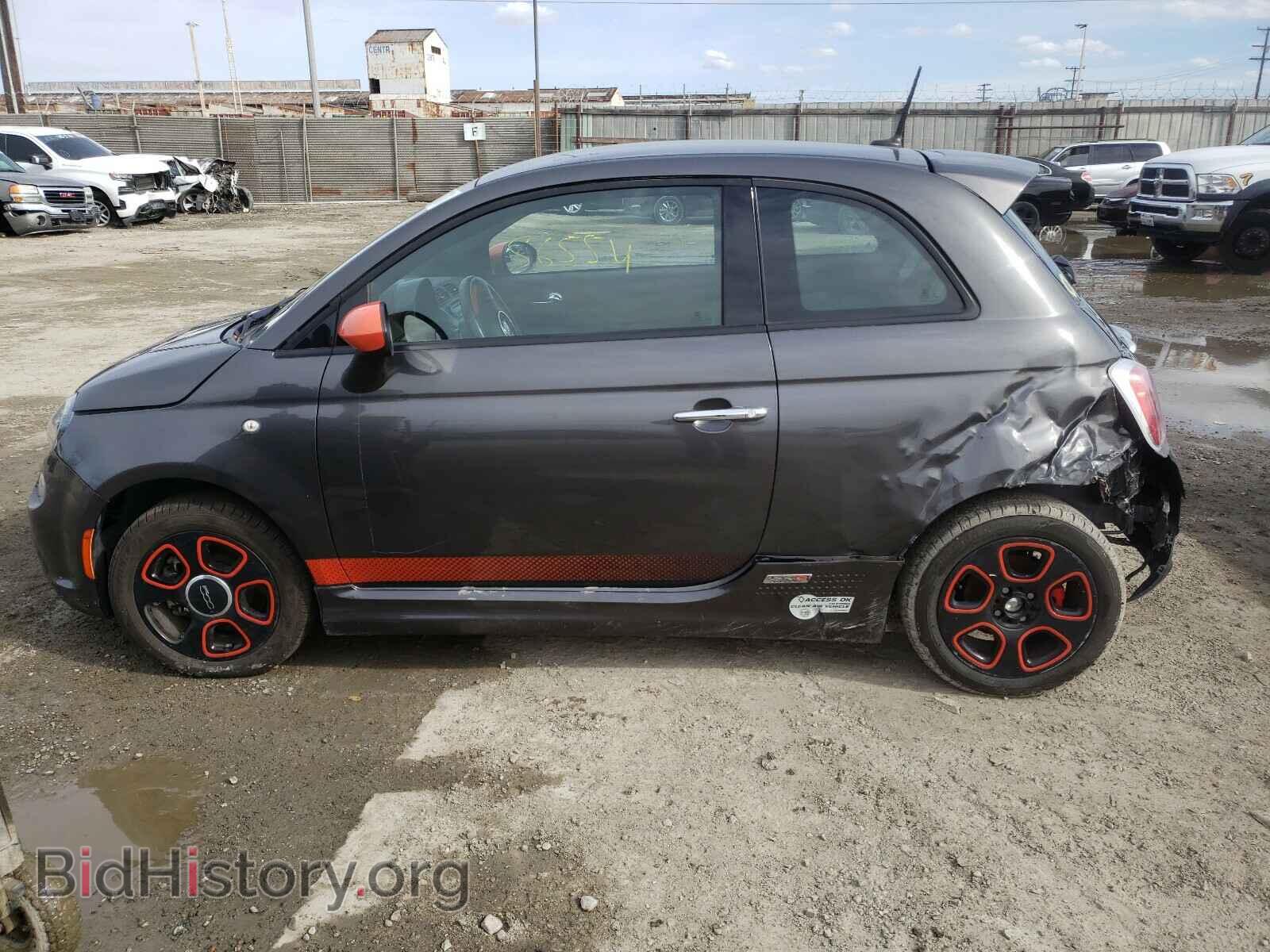 2015 FIAT 500 - VIN: 3C3CFFGE7FT615466 - Фото 9