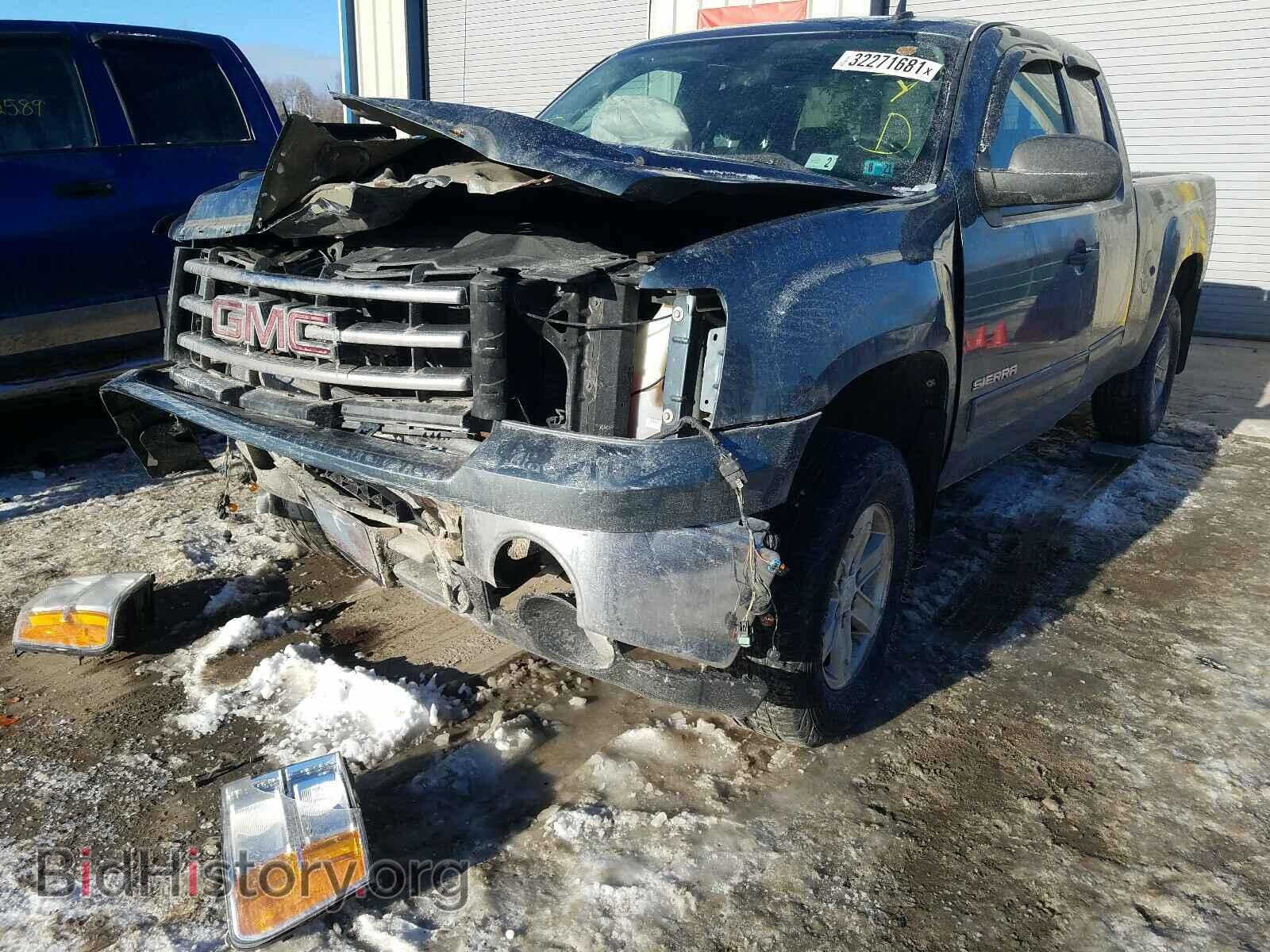 2013 GMC SIERRA - VIN: 1GTR2VE73DZ253478 - Фото 2