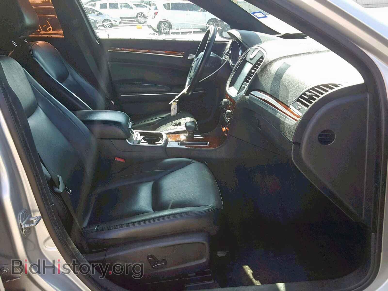 2012 CHRYSLER 300 - VIN: 2C3CCACG9CH198116 - Фото 5