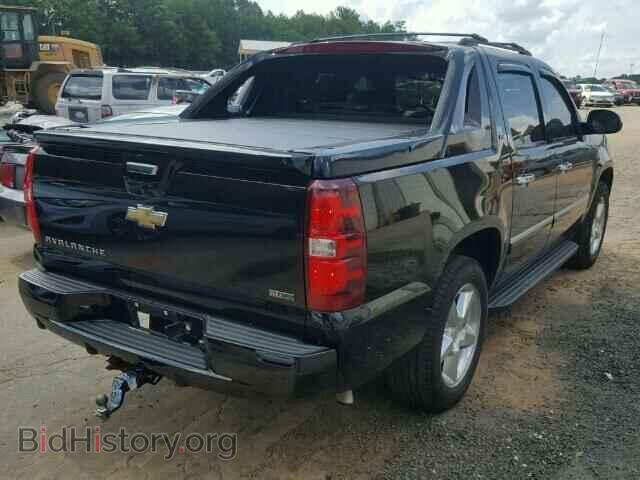 2011 CHEVROLET AVALANCHE - VIN: 3GNTKGE32BG253572 - Фото 4
