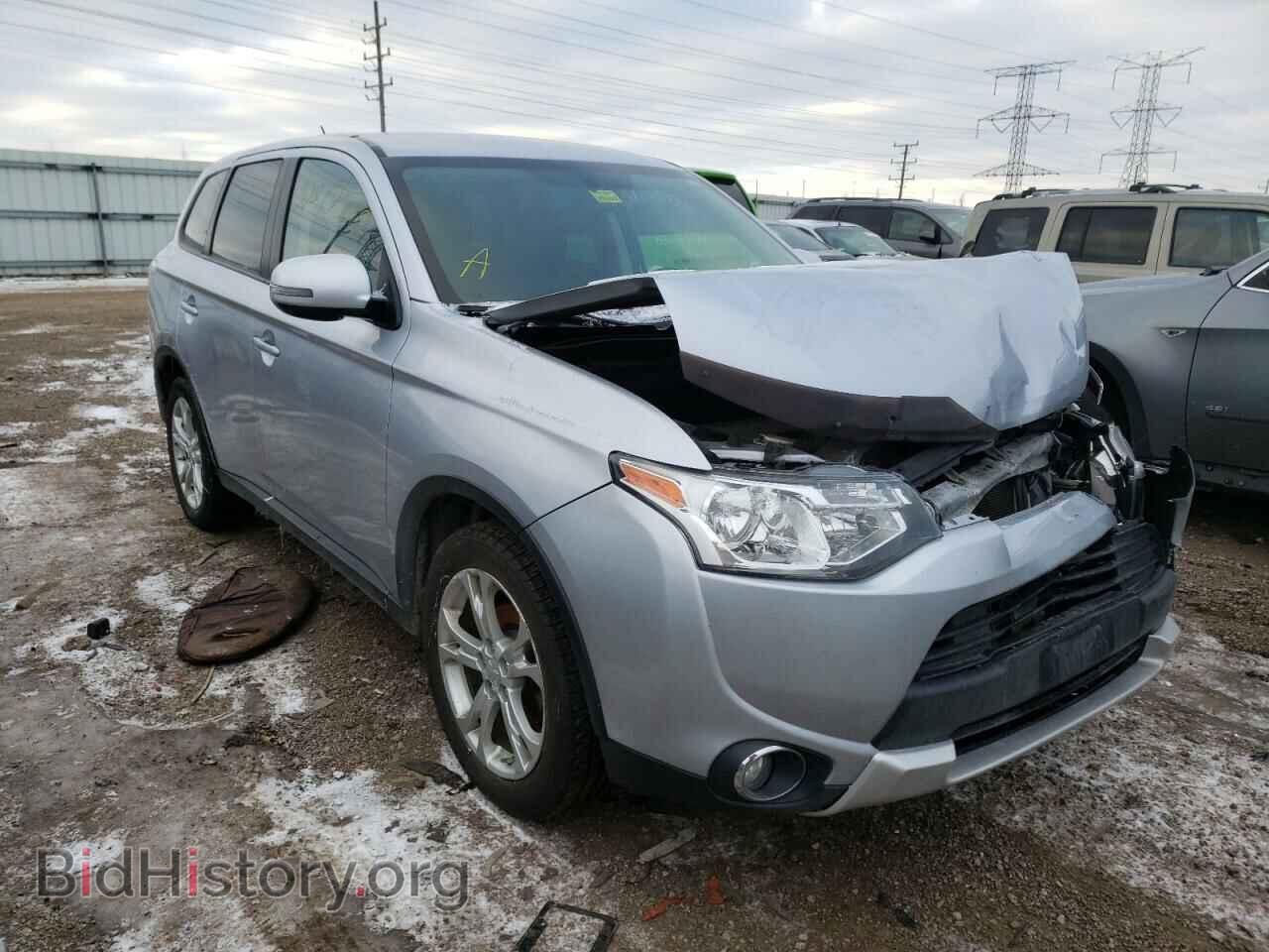 Photo JA4AZ3A37FZ007160 - MITSUBISHI OUTLANDER 2015