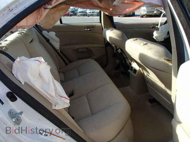 2010 SUZUKI KIZASHI - VIN: JS2RF9A1XA6100287 - Фото 6