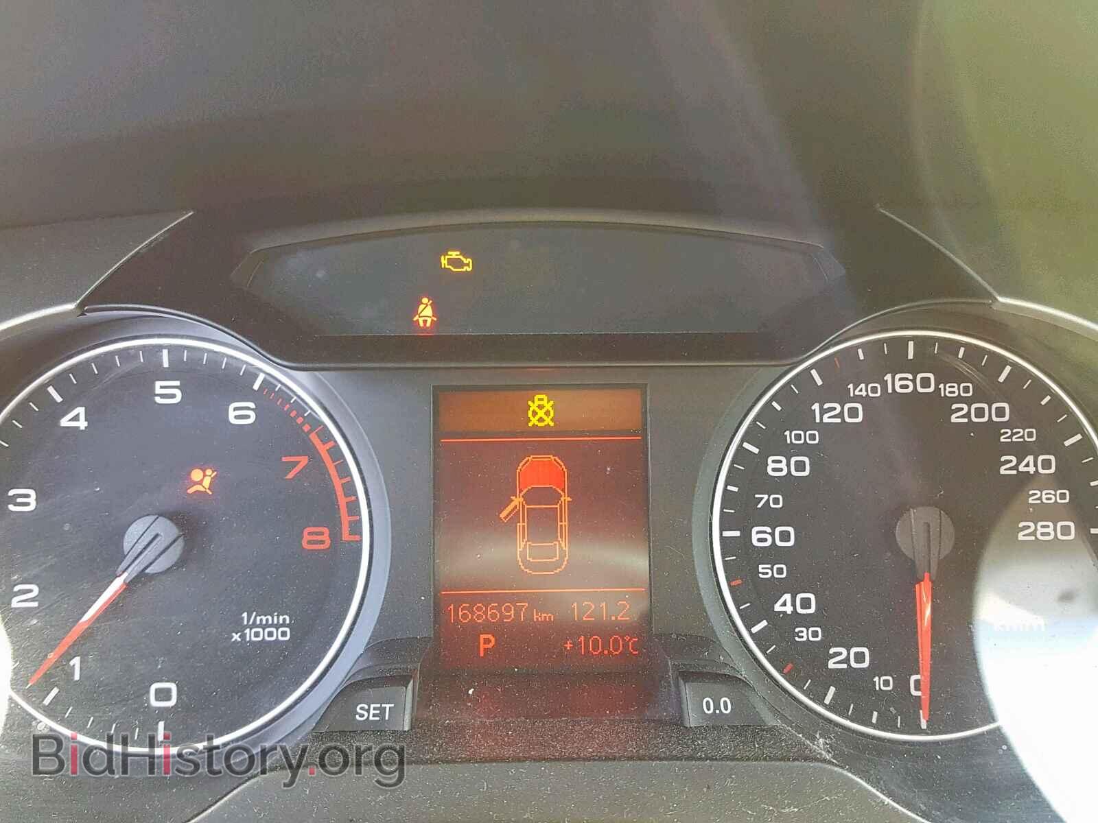 2011 AUDI A4 - VIN: WAUFFCFL4BN040340 - Photo 8