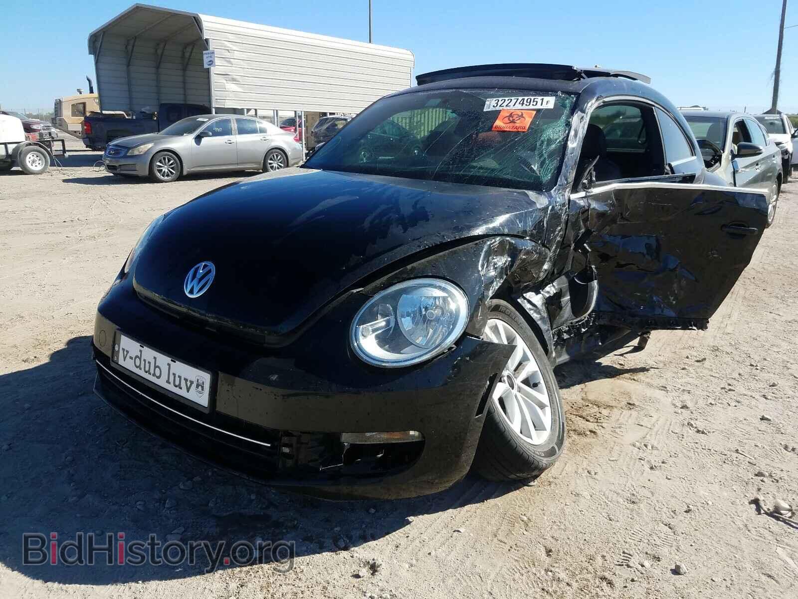 2013 VOLKSWAGEN BEETLE - VIN: 3VWJL7AT7DM616162 - Фото 2