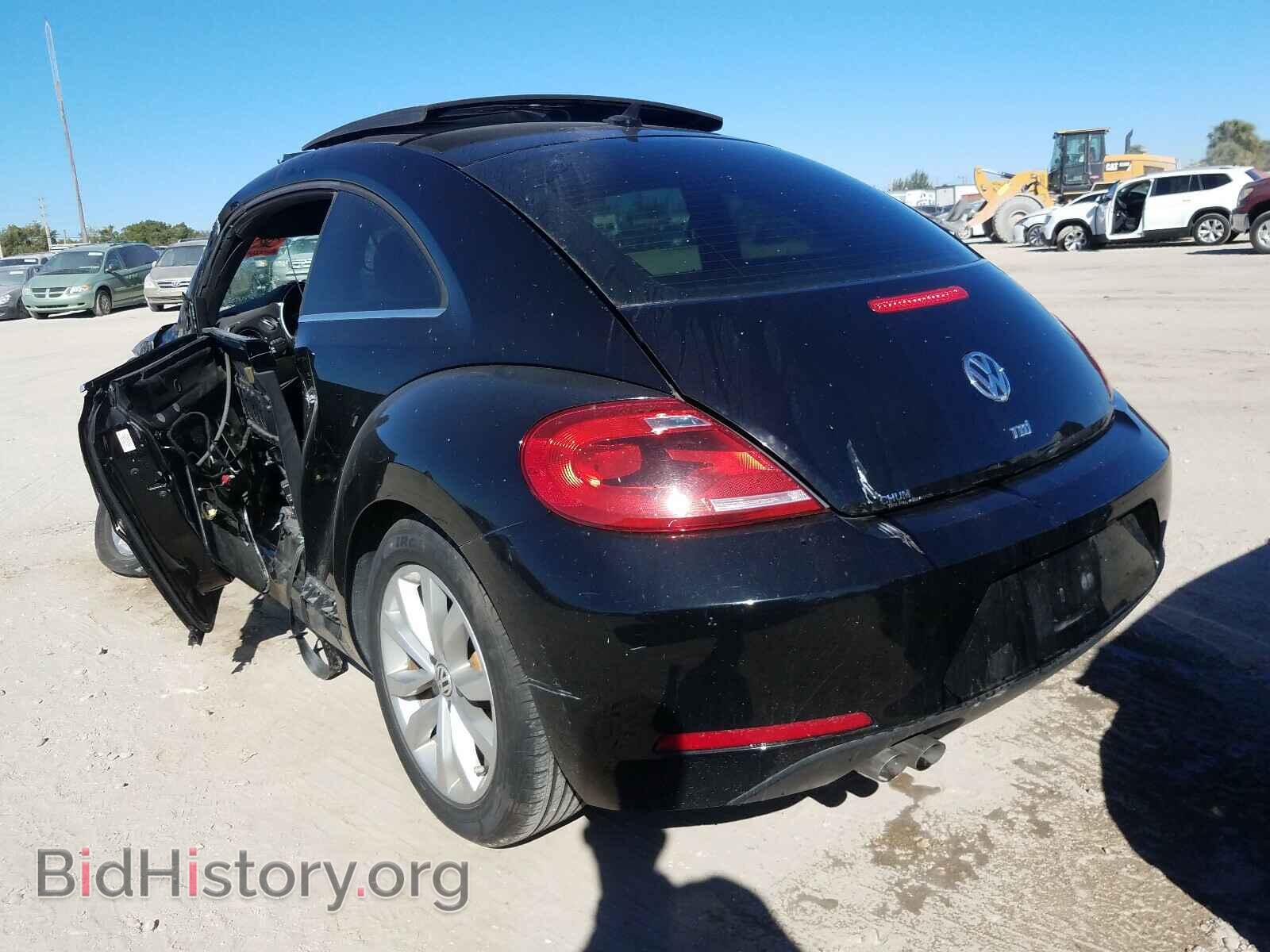 2013 VOLKSWAGEN BEETLE - VIN: 3VWJL7AT7DM616162 - Фото 3