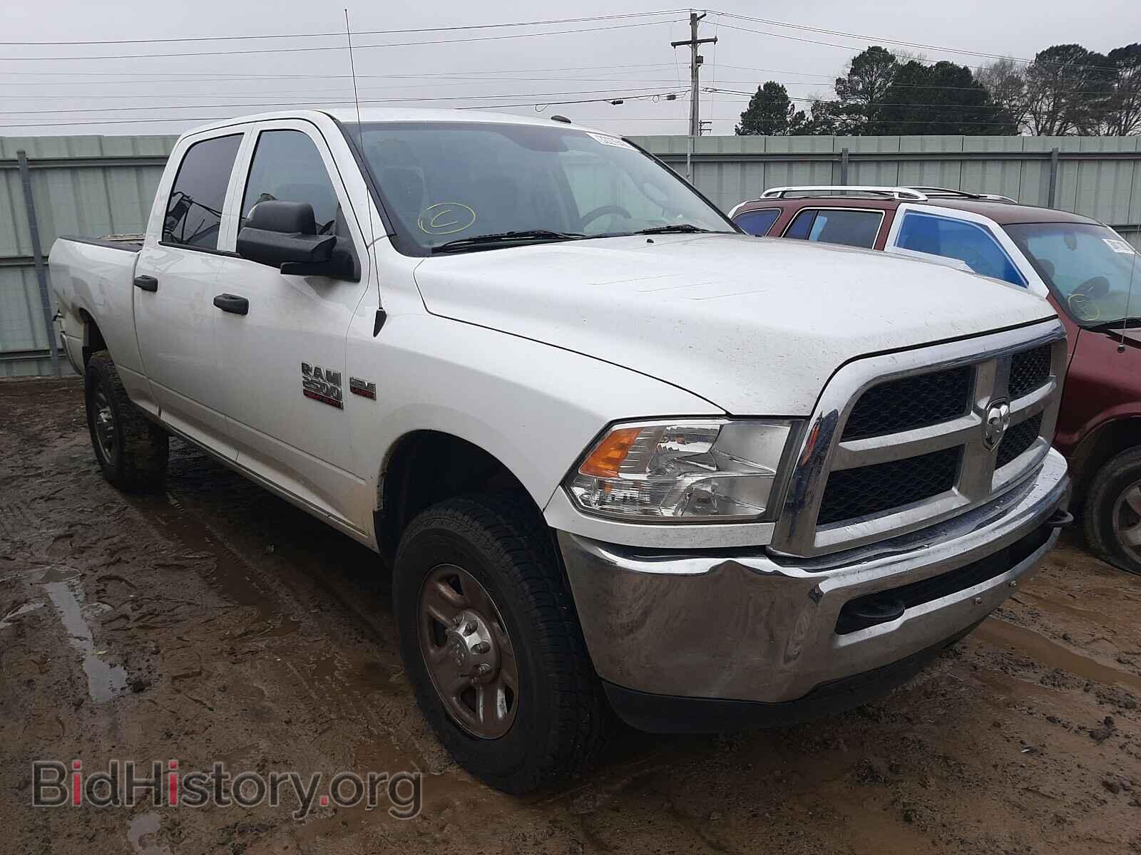 Photo 3C6UR5CJ4GG305555 - RAM 2500 2016