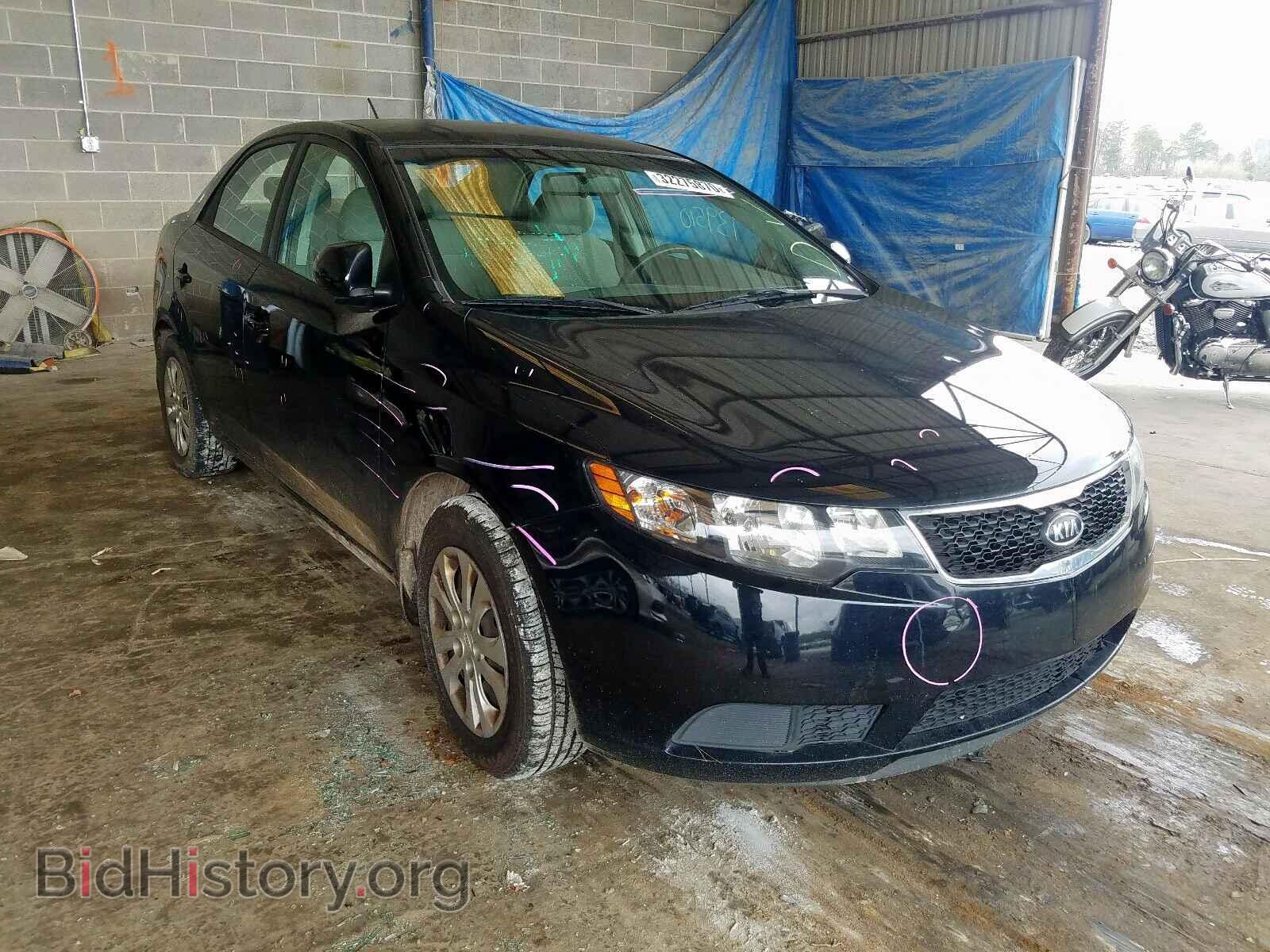 Photo KNAFT4A22B5457419 - KIA FORTE 2011