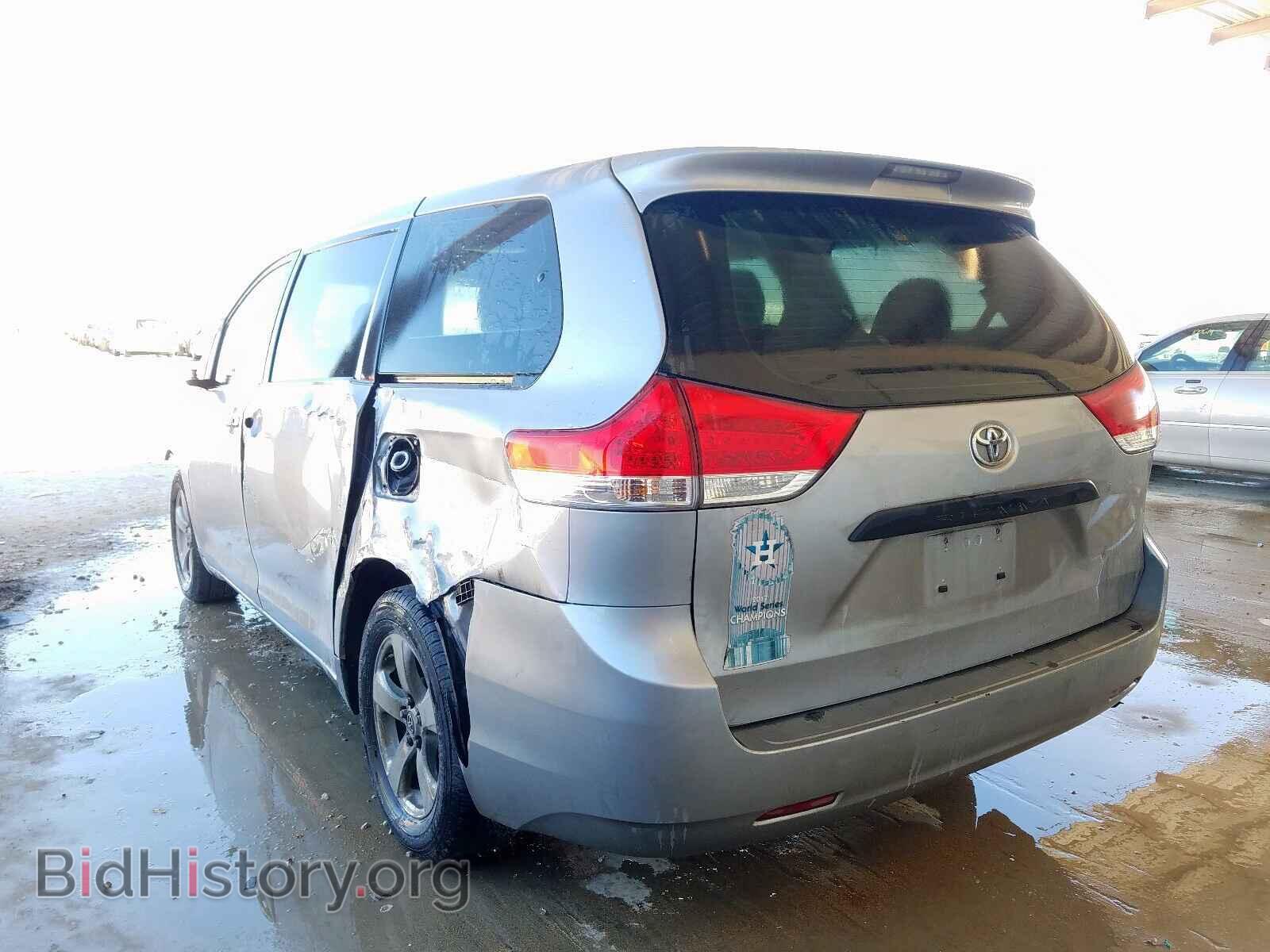 2012 TOYOTA SIENNA - VIN: 5TDKA3DC8CS014337 - Фото 3