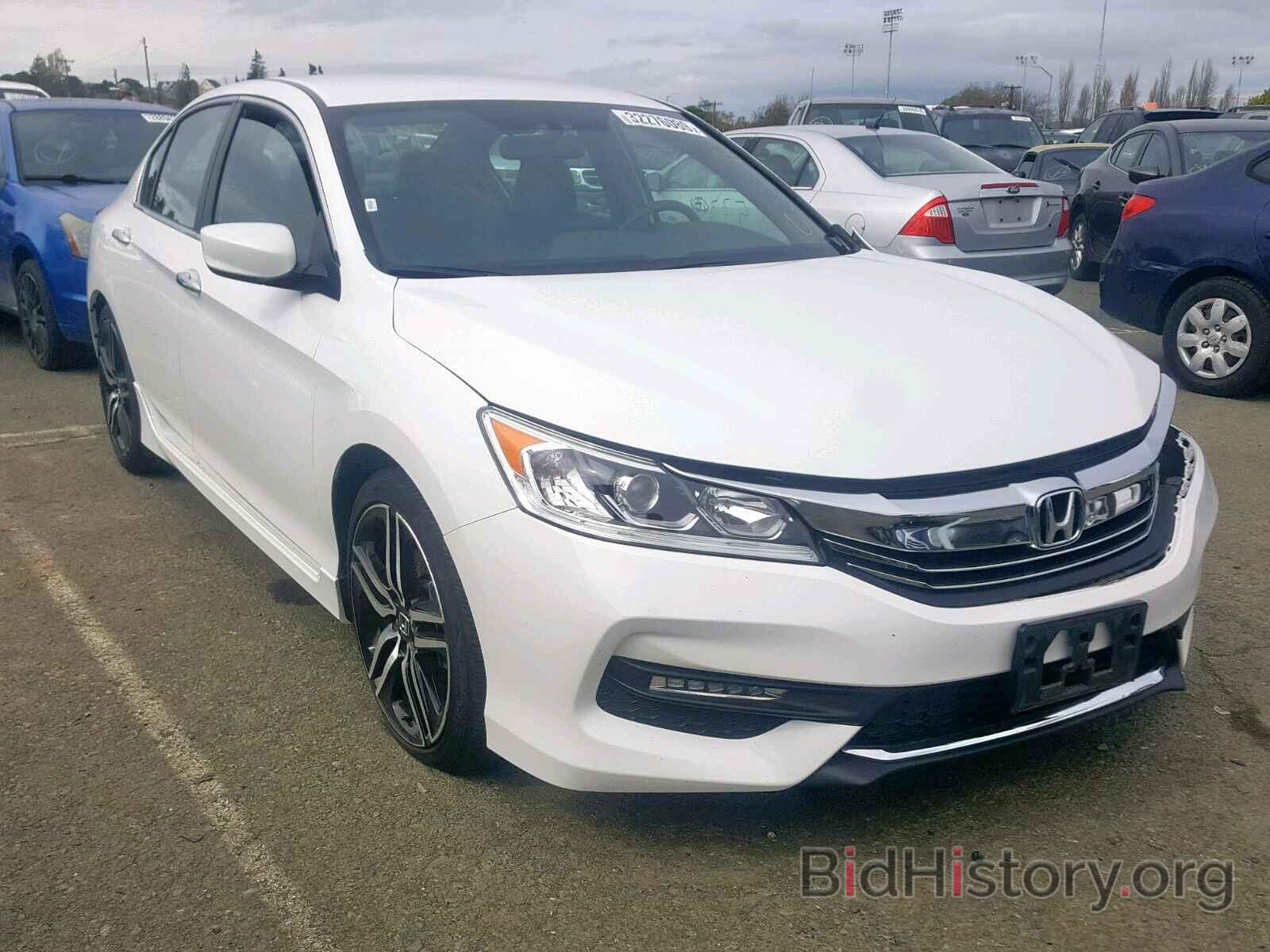 Photo 1HGCR2F12HA018327 - HONDA ACCORD SPO 2017