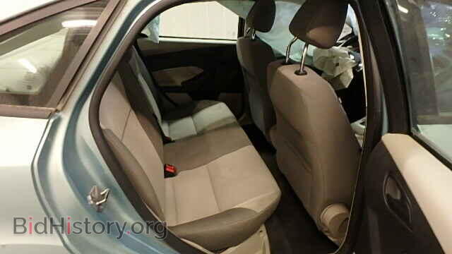 2012 FORD FOCUS - VIN: 1FAHP3F22CL210410 - Photo 6