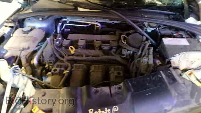 2012 FORD FOCUS - VIN: 1FAHP3F22CL210410 - Photo 7