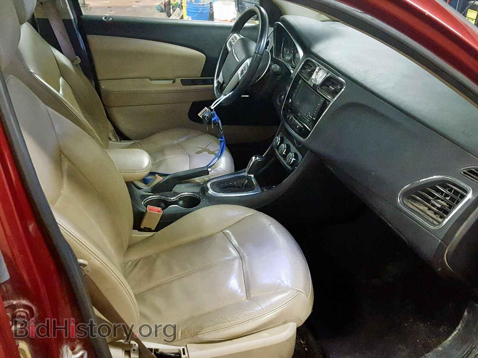 2011 CHRYSLER 200 - VIN: 1C3BC2FG8BN571813 - Photo 5