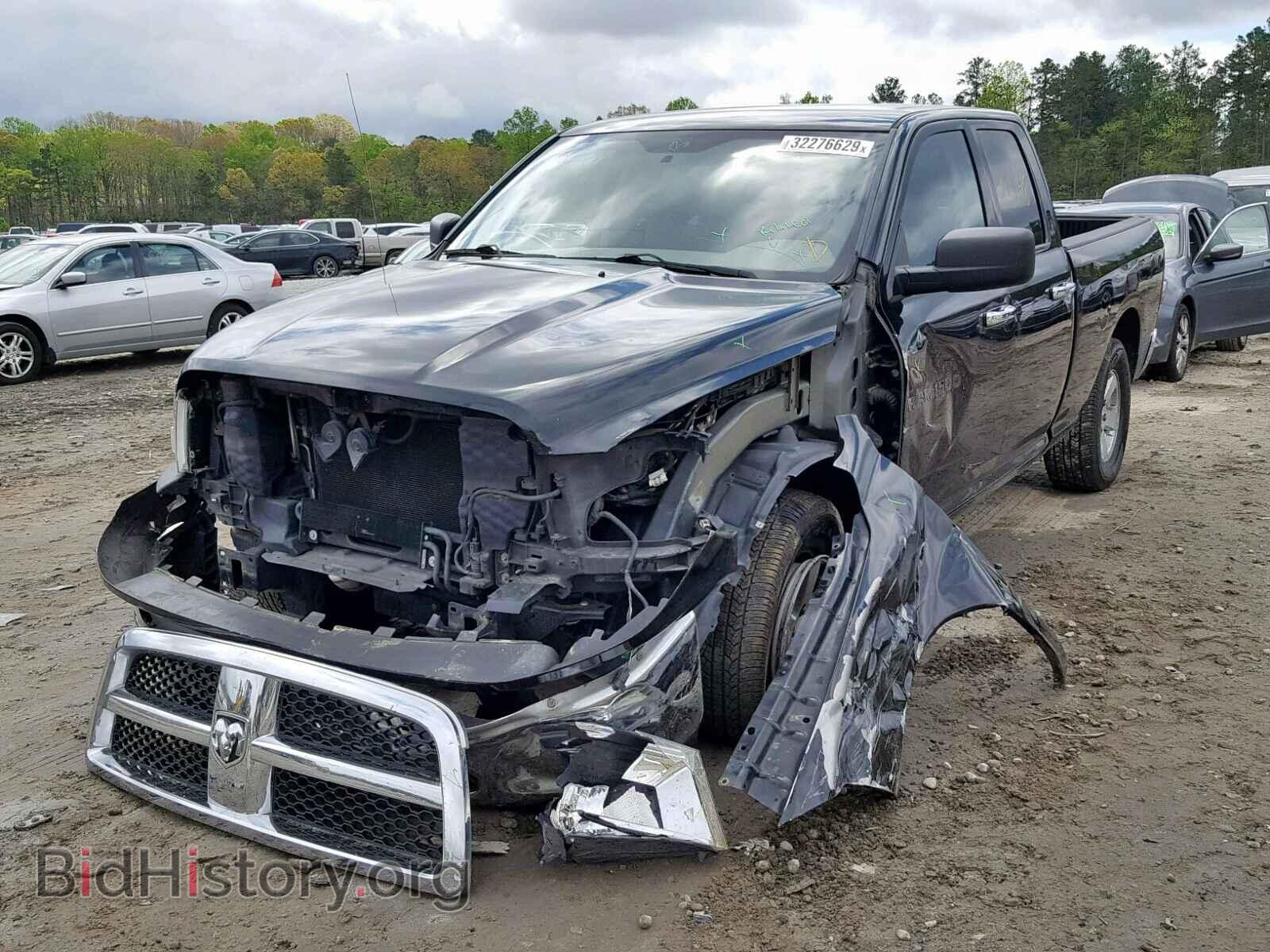 2011 DODGE RAM 1500 - VIN: 1D7RB1GP1BS637390 - Фото 2