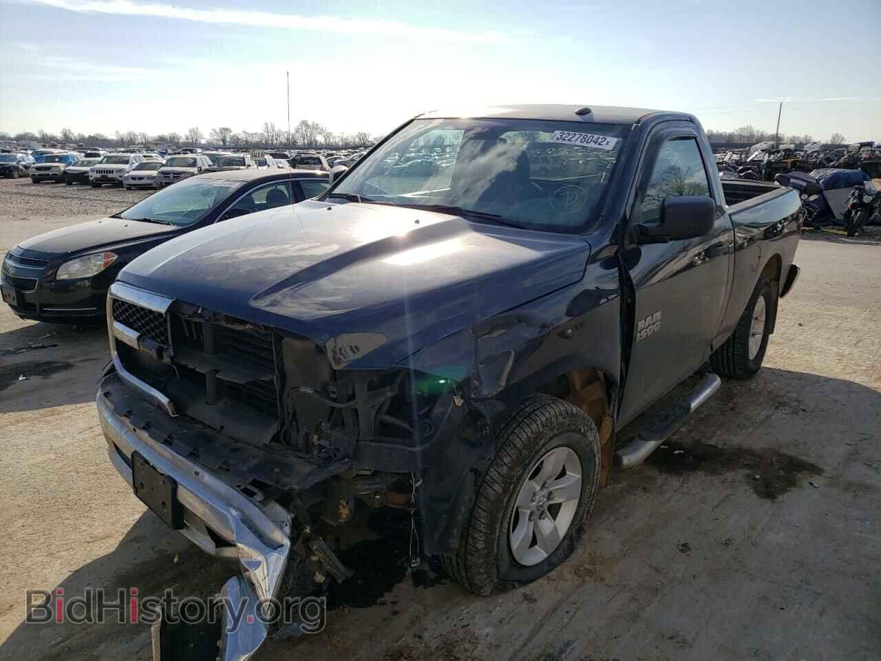 2017 RAM 1500 - VIN: 3C6JR7AG9HG611108 - Фото 2