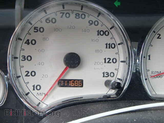 2005 SATURN VUE - VIN: 5GZCZ33D75S828687 - Фото 8