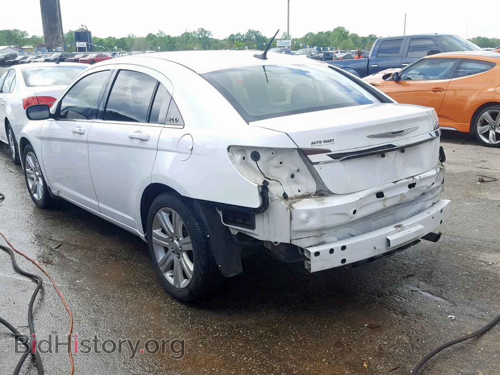 2013 CHRYSLER 200 - VIN: 1C3CCBAB7DN698295 - Photo 3