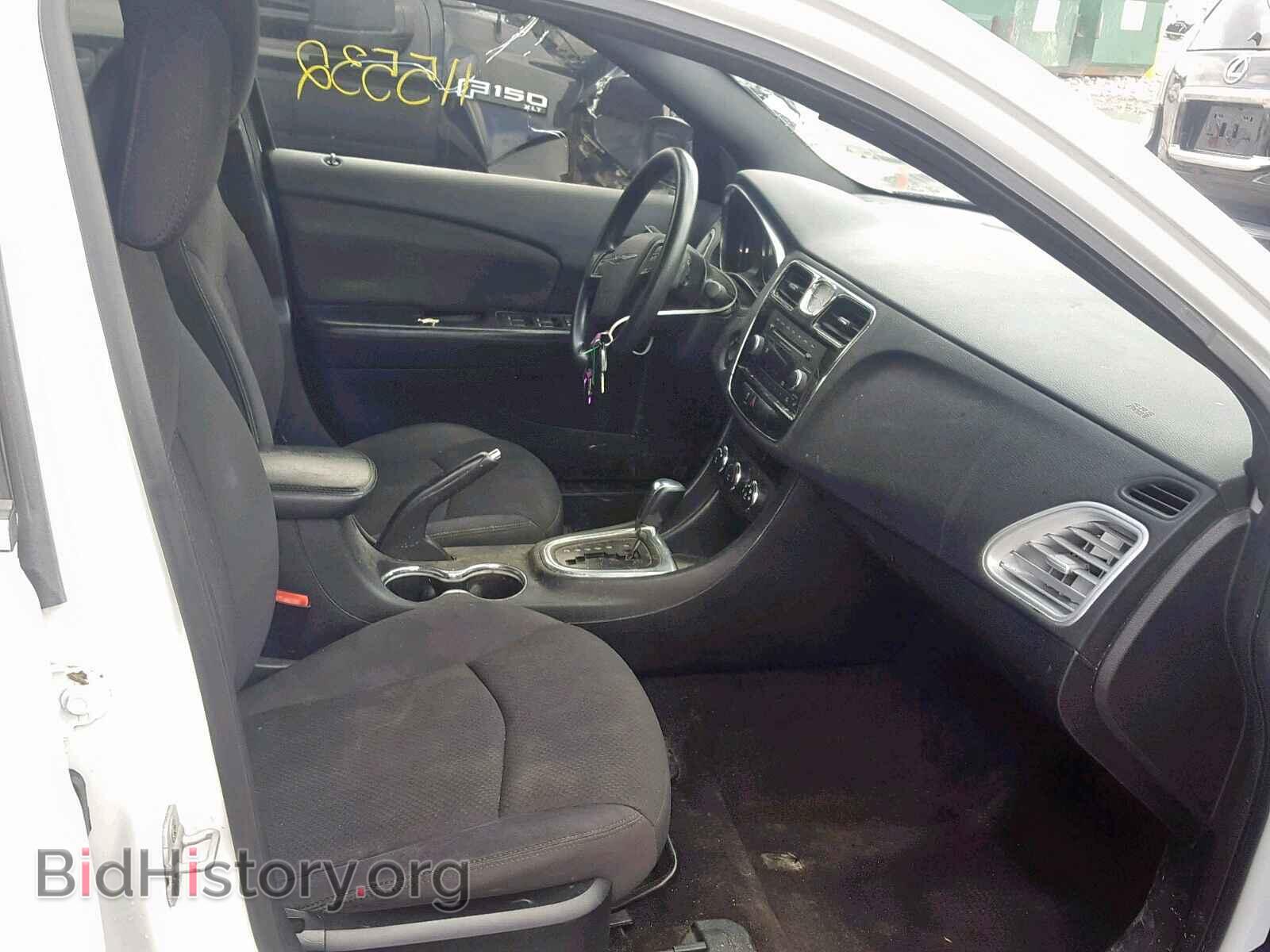 2013 CHRYSLER 200 - VIN: 1C3CCBAB7DN698295 - Photo 5