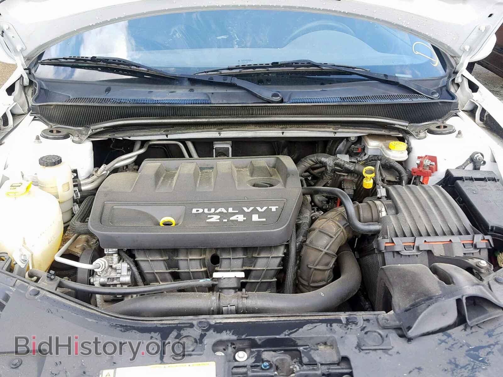 2013 CHRYSLER 200 - VIN: 1C3CCBAB7DN698295 - Photo 7