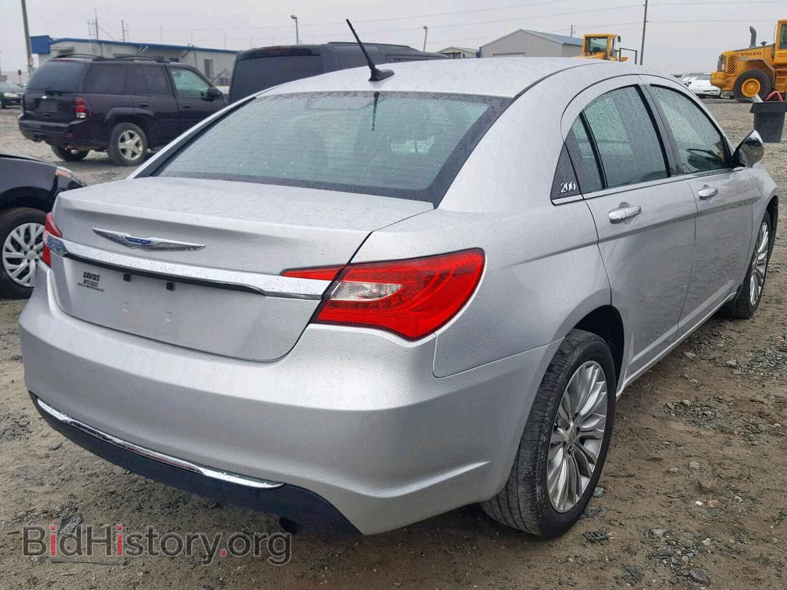 2012 CHRYSLER 200 - VIN: 1C3CCBCB5CN137427 - Фото 4