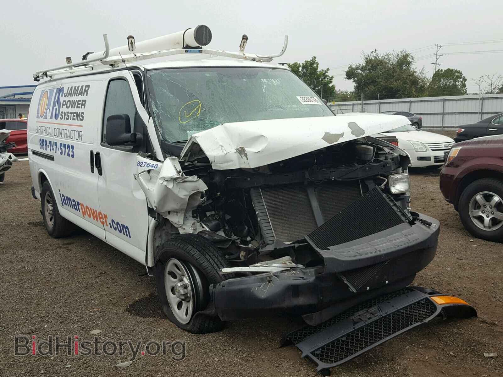 Photo 1GCSGAFX6C1152880 - CHEVROLET EXPRESS 2012